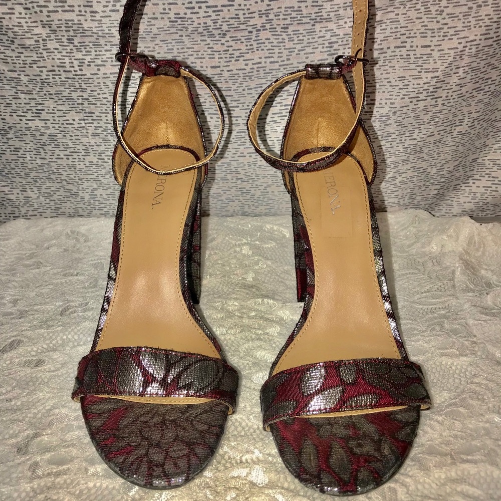Burgundy Silver Merona Heels Size 8